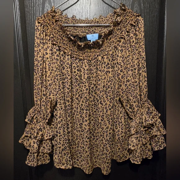 CeCe Animal Print Top Blouse - Picture 1 of 4